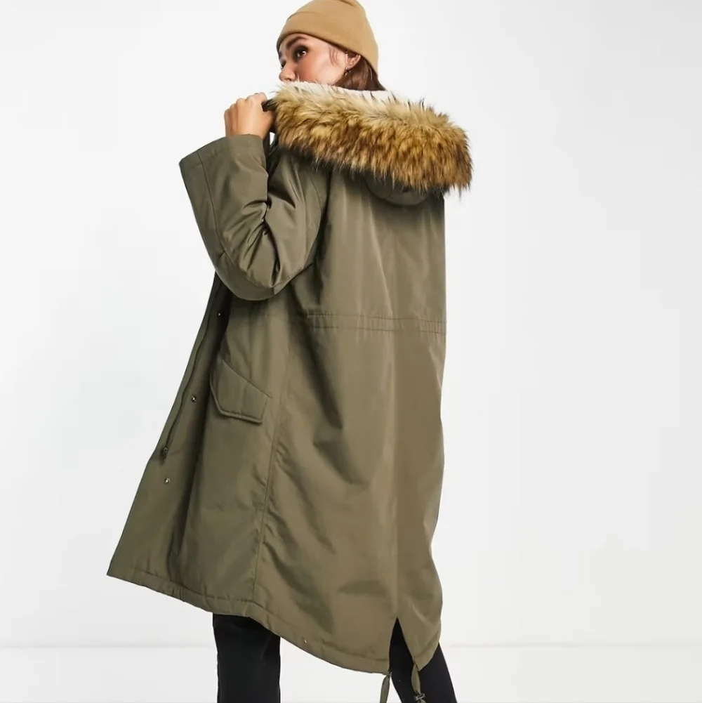 ASOS Parka Fur Trimmed Hood Utikity Medium Warmth Coat. Khaki/olive. Size 8
